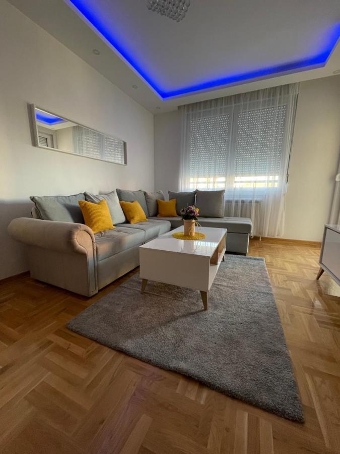 Apartamento Paunov Breg Belgrado Exterior foto